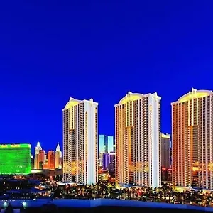  Resort Mgm Signature Towers By Fantasticstay USA